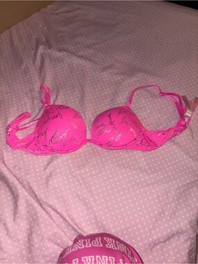 Victoria’s Secret Bright Pink Script-Print Push-Up Bra - Women Intimates size 34
